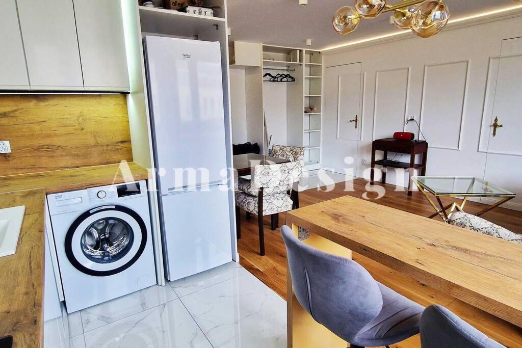 Arma Design Apartment 2 Bedrooms Warszawa Exteriör bild